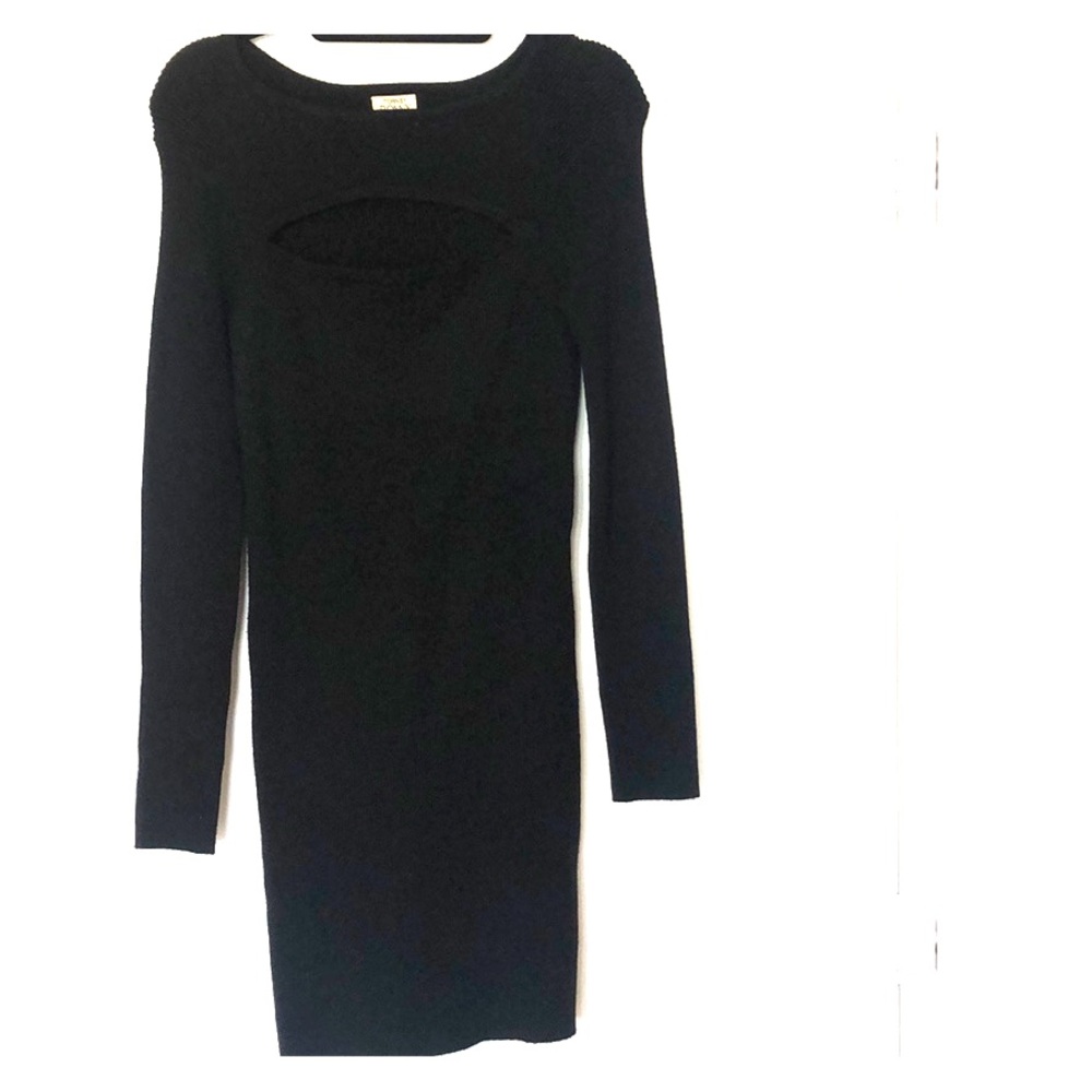 Black sweater knit dress with cut out M